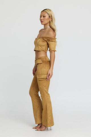 Off the Shoulder Gold Velvet Crop Top with 3/4 Sleeves "Harmonia"