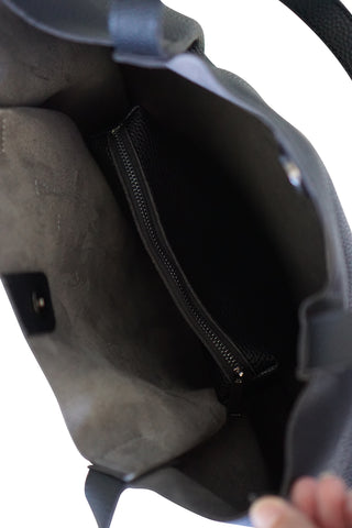 Kesa + Konc Vegan Leather Shoulder Bag / Miha / Black