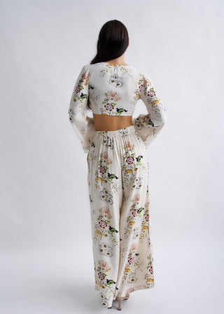 Vintage floral tie top with bell sleeves "Floral Fantasy"
